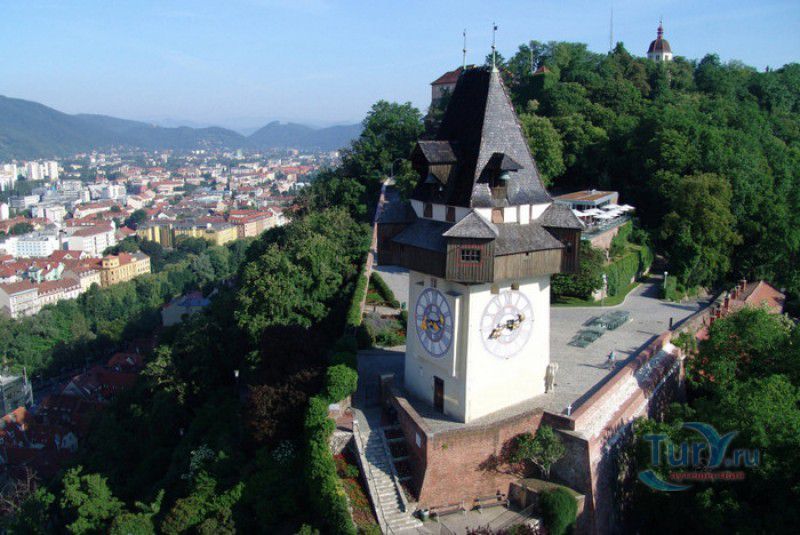 Часовая Башня в Граце