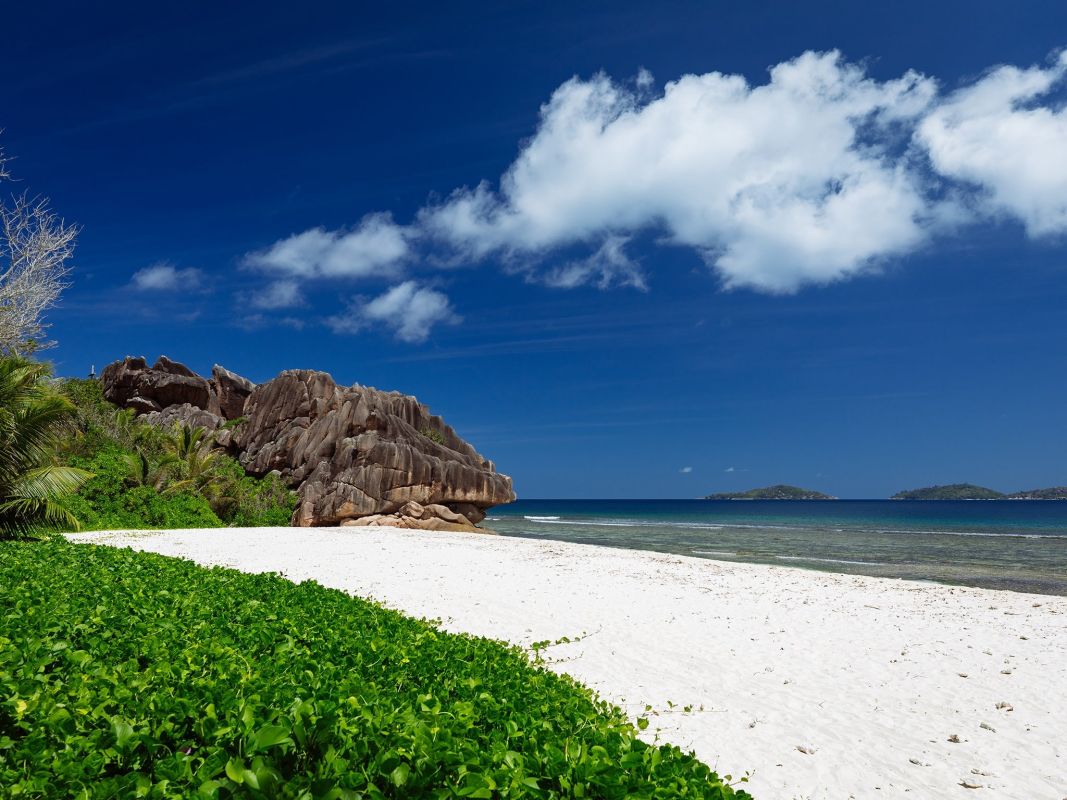 Пляж Анс Гросс Рош