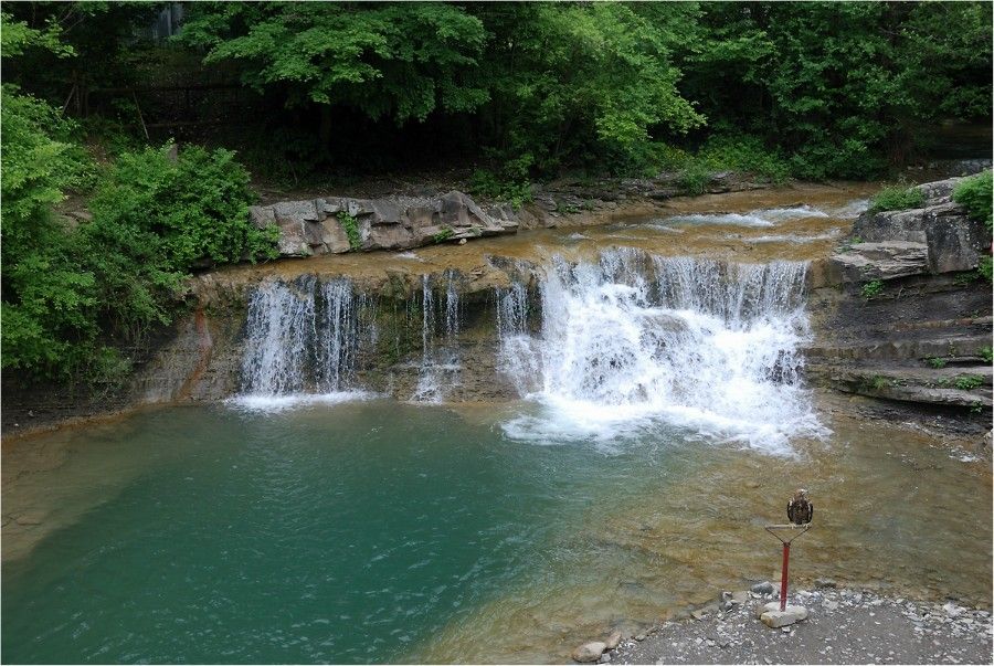 Водопад на реке Жане