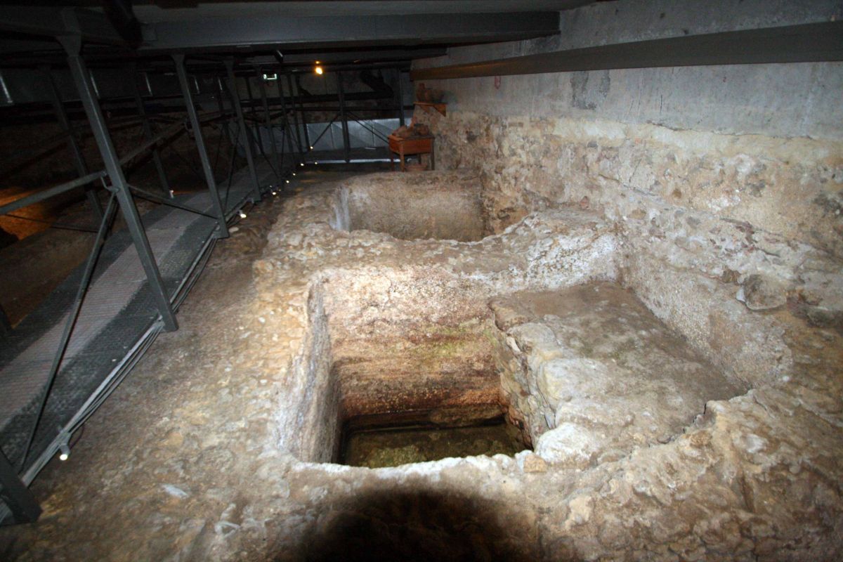 Археологический центр ​​на улице Руа-ду-Коррейруш