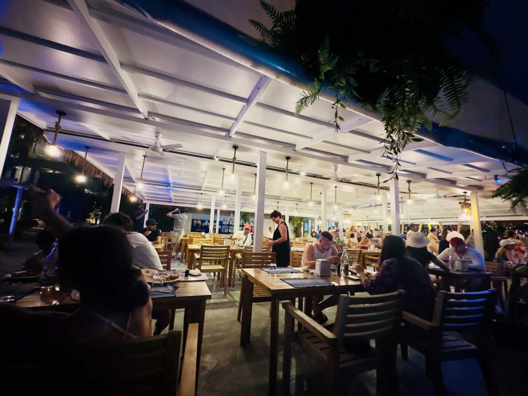 Coco Grill Restaurant (Arena Beach Restaurant)