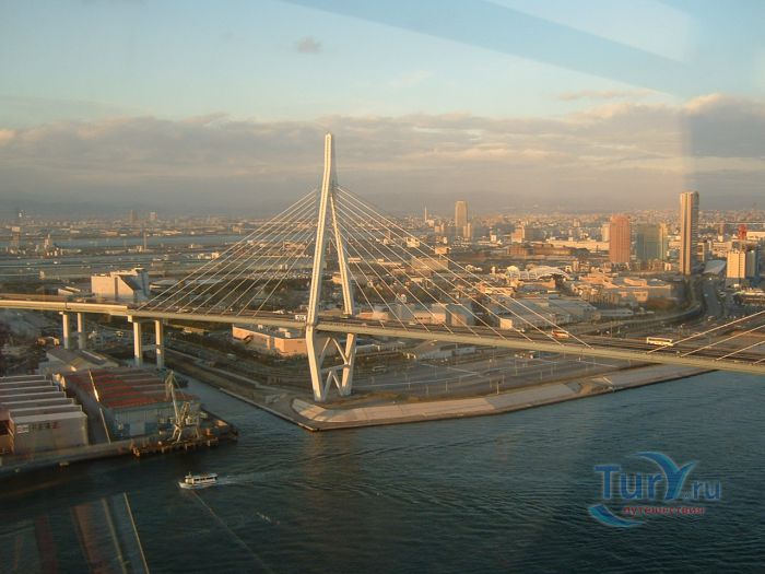 Колесо обозрения в деревне Темпозан