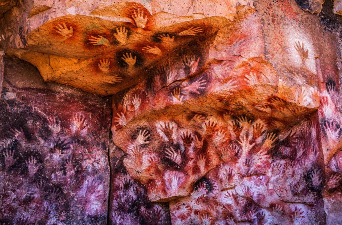 Куэва-де-лас-Манос (Пещера Рук)