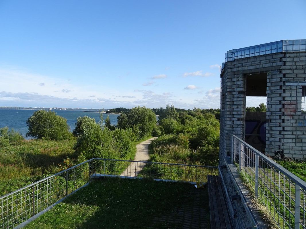 Смотровые вышки для наблюдения за птицами в Пальяссаареской заповедной зоне