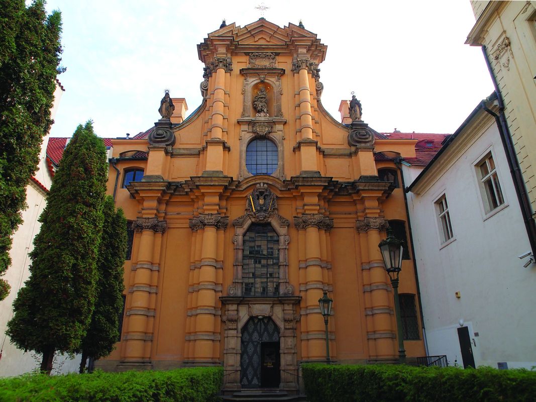 Костёл св. Йозефа на Малой Стране