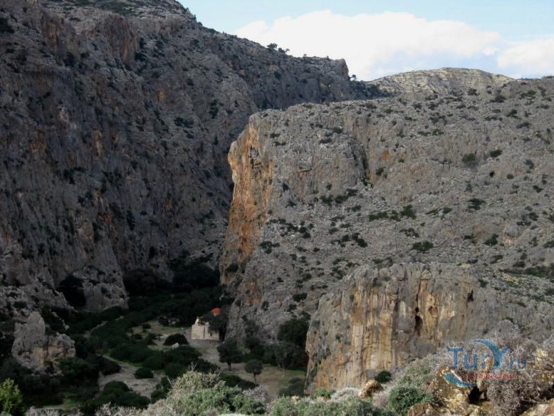 Ущелье Агиофараго