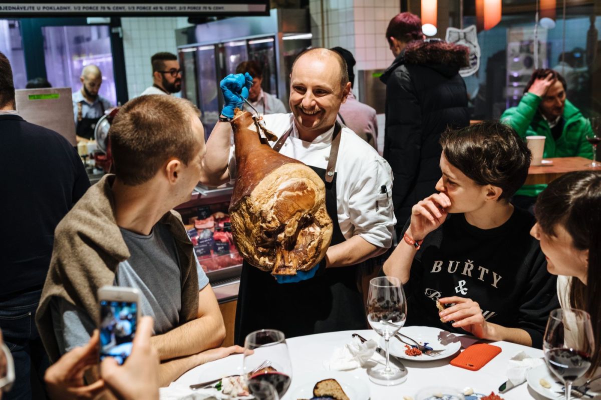 Gurmet Pasáž Dlouhá