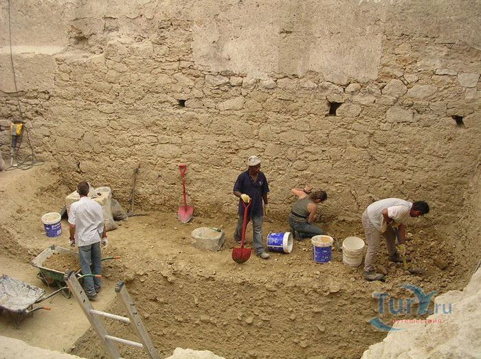 Музей Римского Театра в Лиссабоне