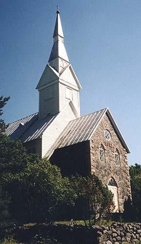 Новая церковь Рухну