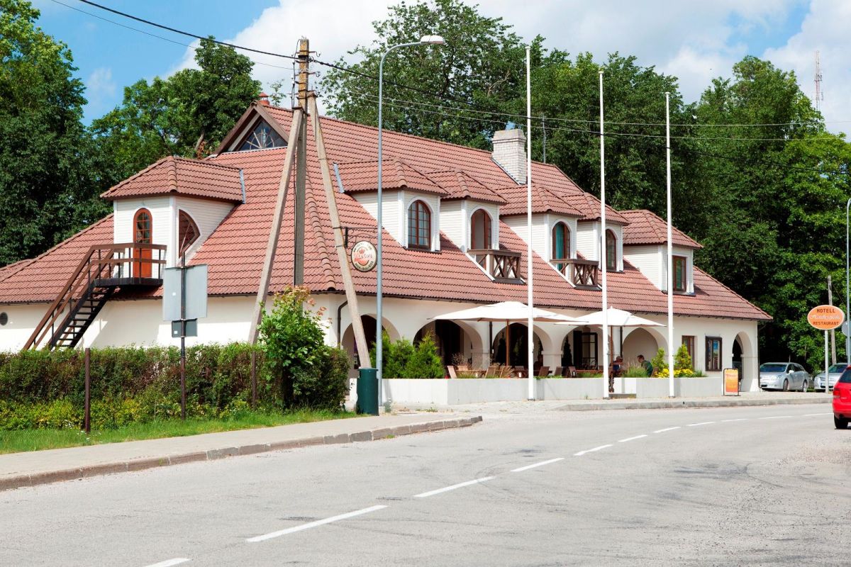 Кафе Jürka juures