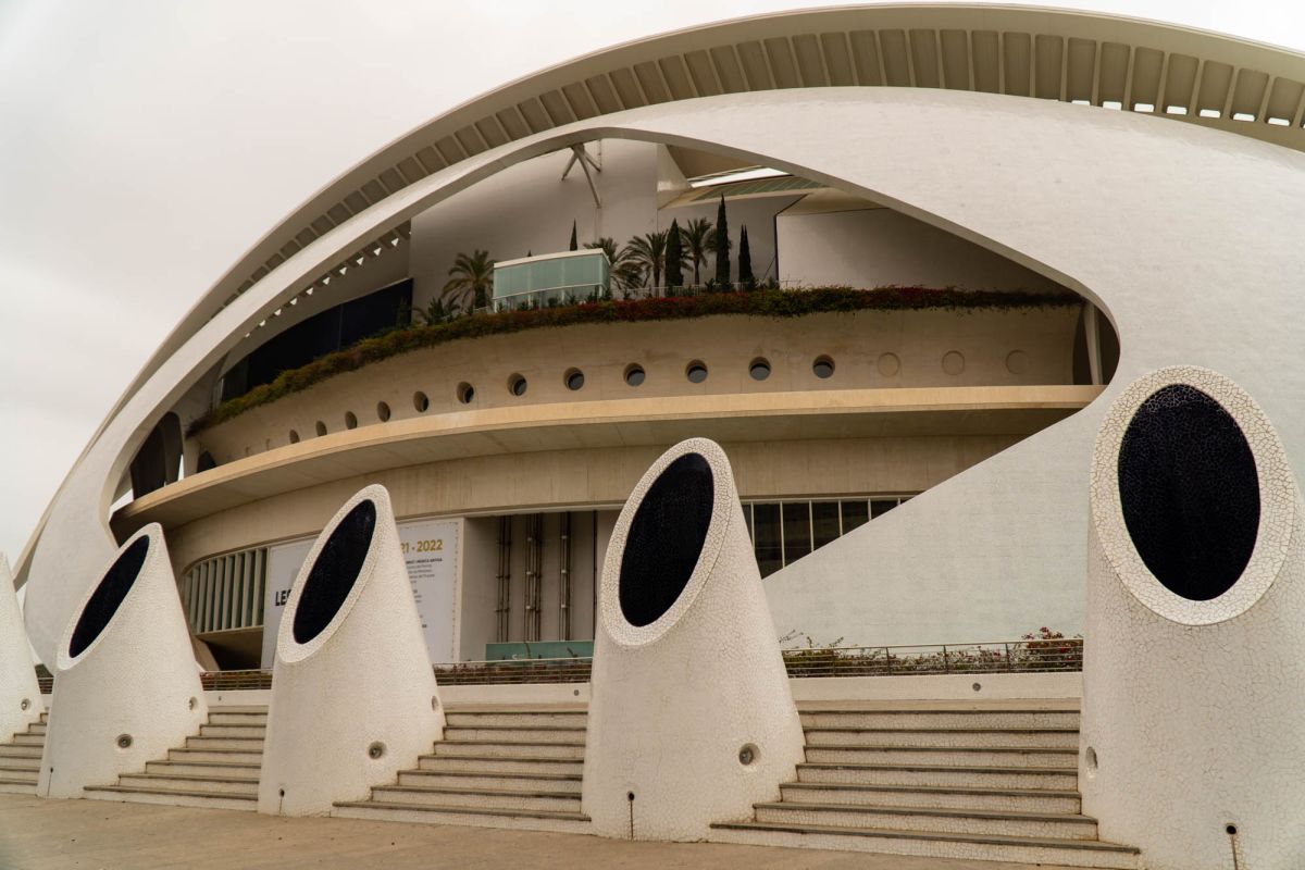 Кинотеатр Hemisfèric