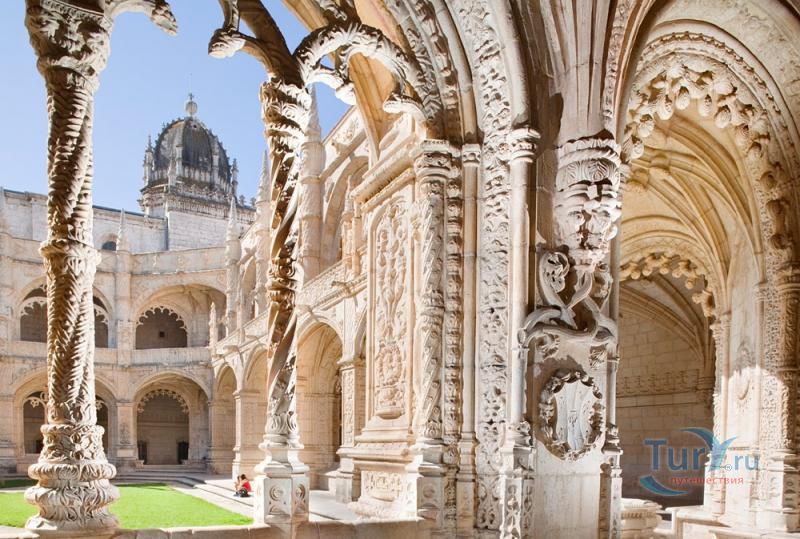 Монастырь Жеронимуш