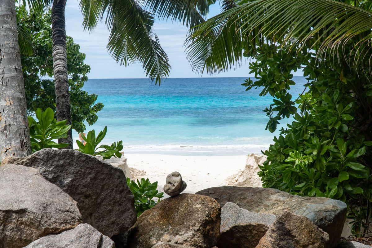 Пляж Петит Анс, Маэ