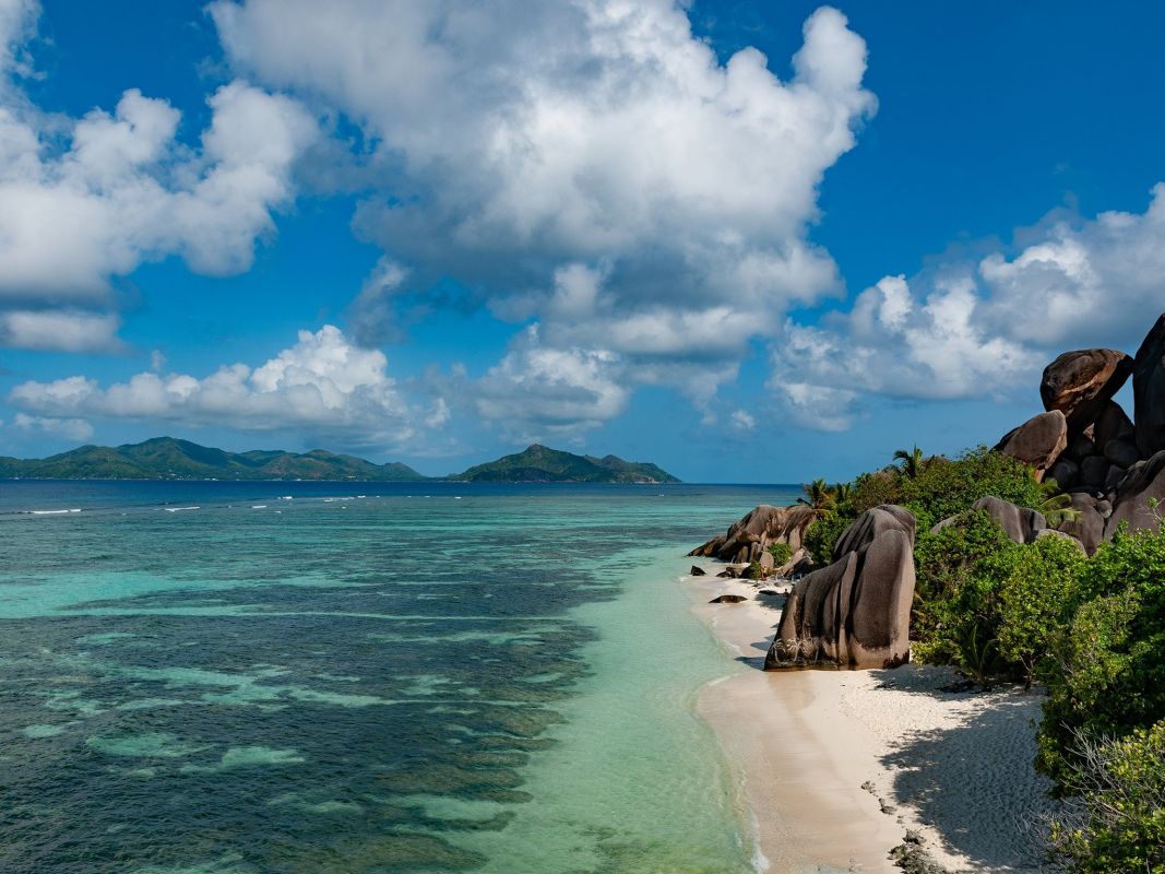 Пляж Анс Сурс д'Арджент