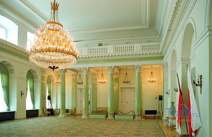 Президентский Дворец / Дворец Наместника