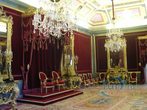 Королевский Дворец в Мадриде