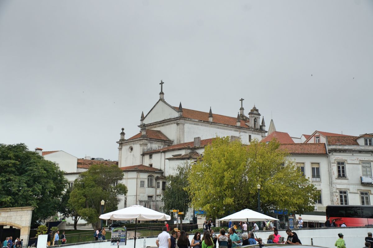 Церковь Милосердия Авейру