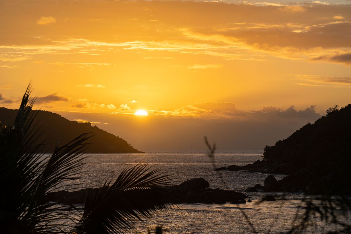 Пляж Петит Анс, Маэ