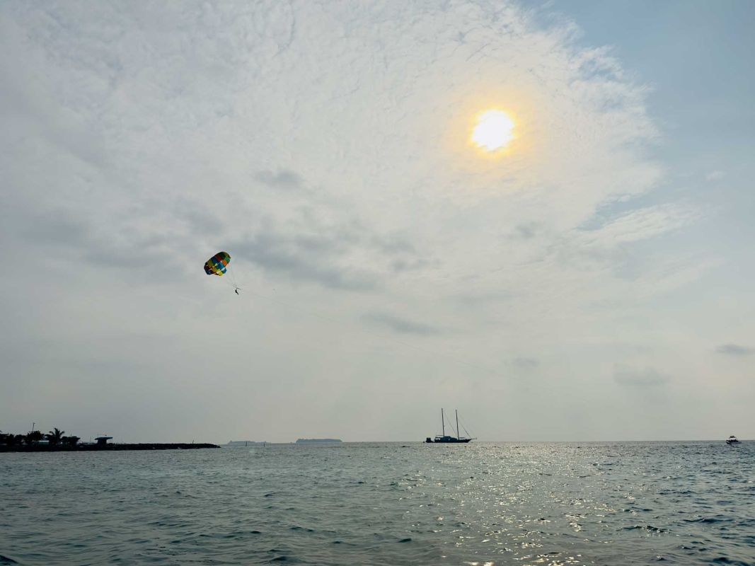 Северо-западный пляж Маафуши (пляж водных видов спорта)