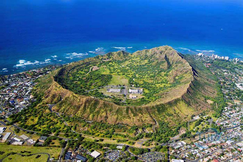 Гора Даймонд-Хэд (Diamond Head State Monument)