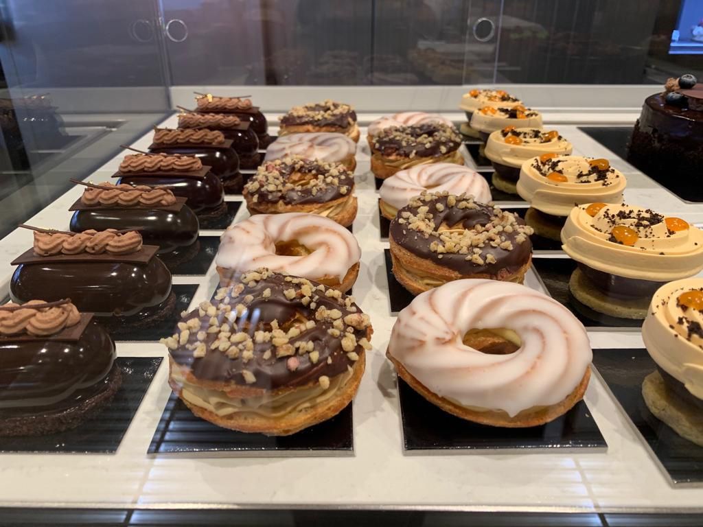 Кондитер Скала (Cukrář Skála)