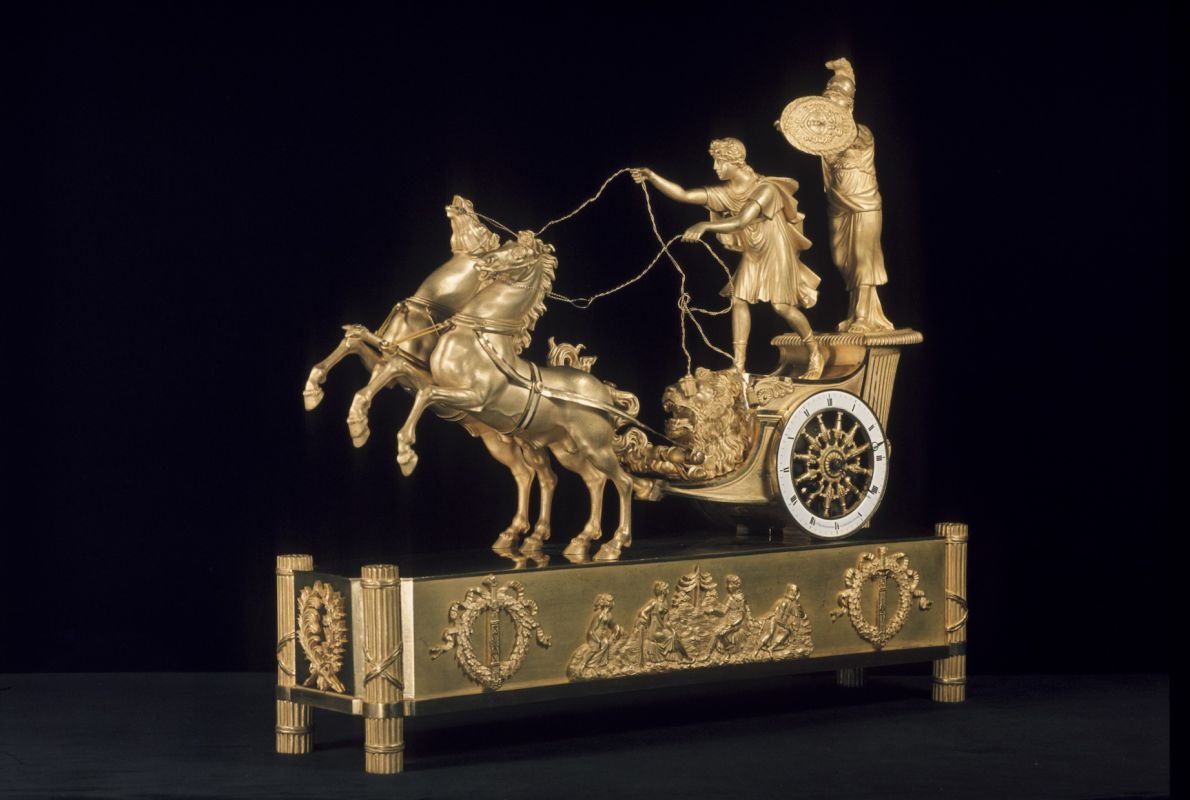 Выставка ИСКУССТВО, ЖИЗНЬ в музее декоративно-прикладного искусства