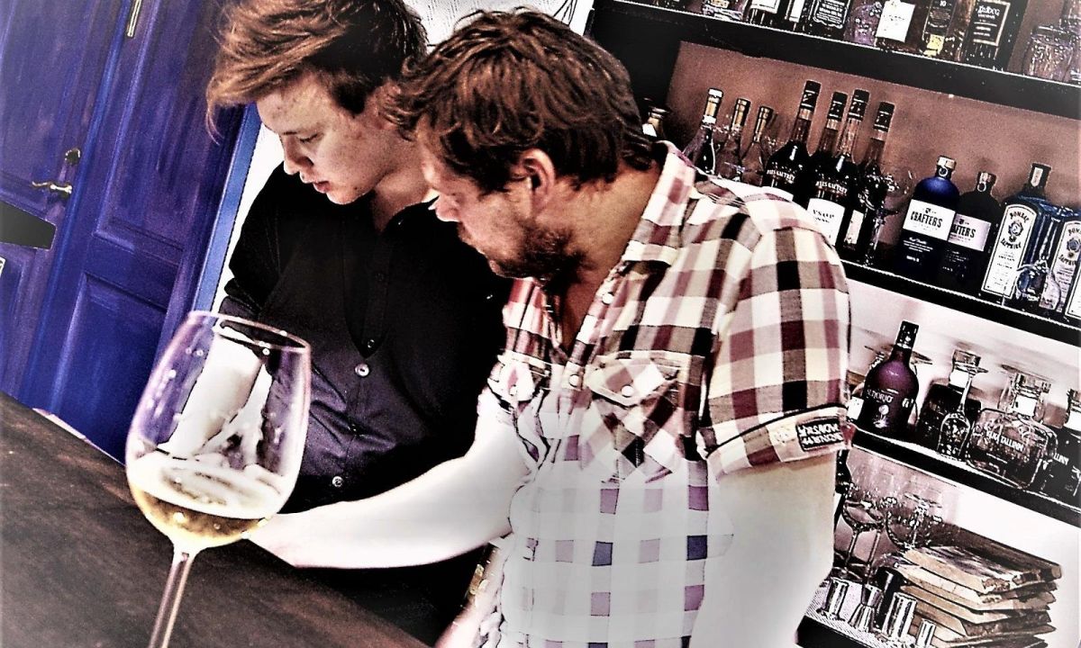 Ресторан вина и искусства Vilde ja Vine