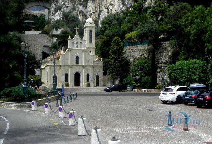 Церковь Святой Девоты