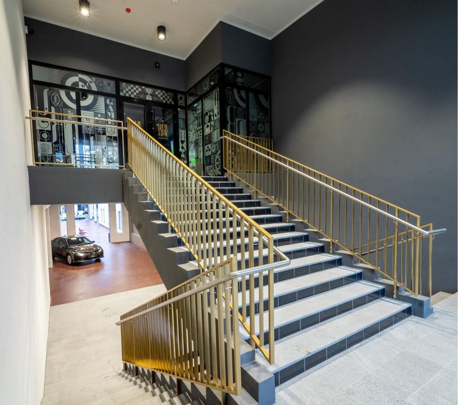 Спортивный бар Lucky Loore