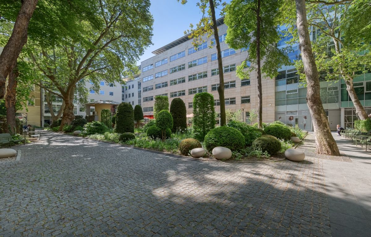 Торговая галерея Slovanský dům