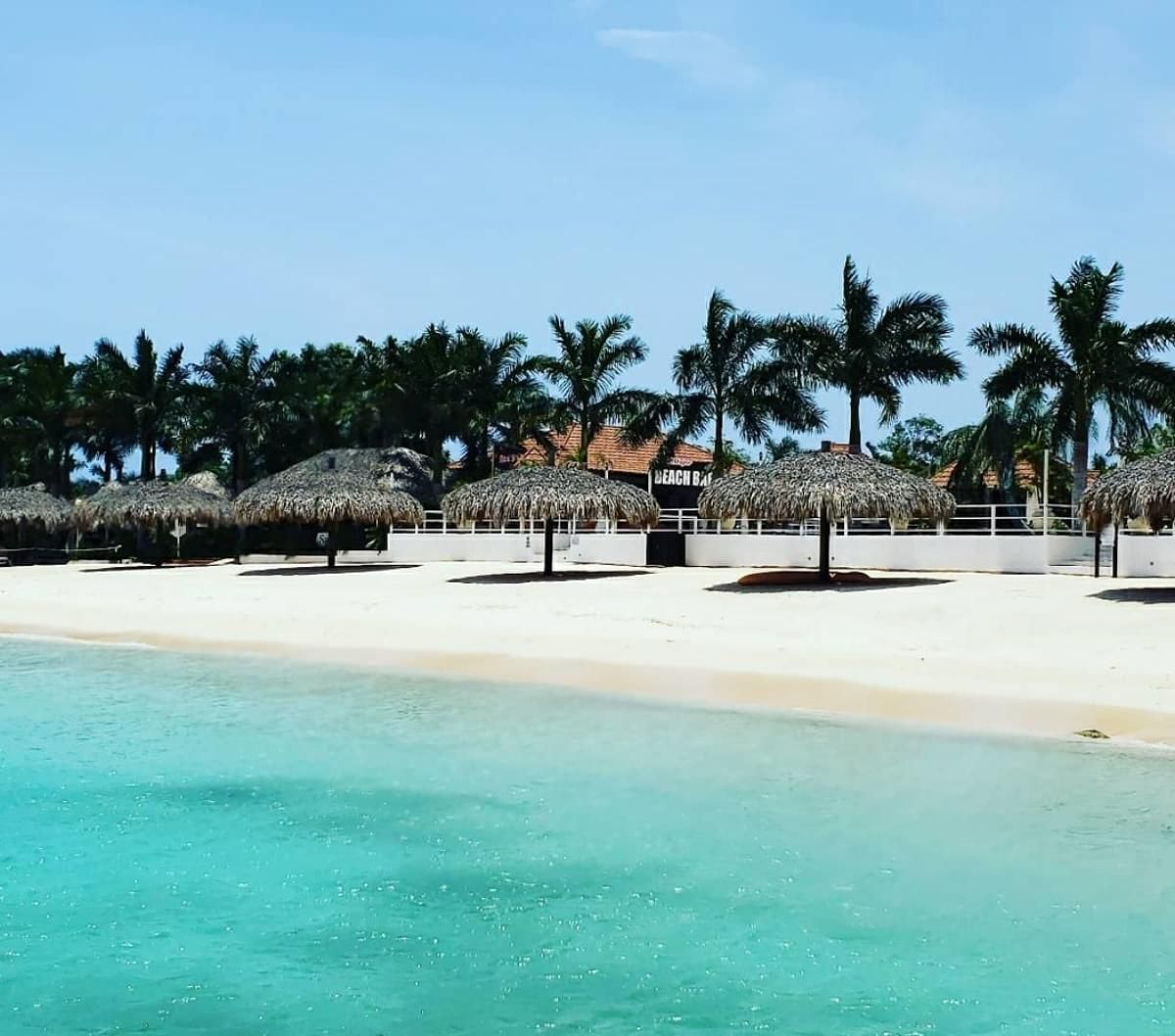 Пляж и парк Пуэрто-Секо