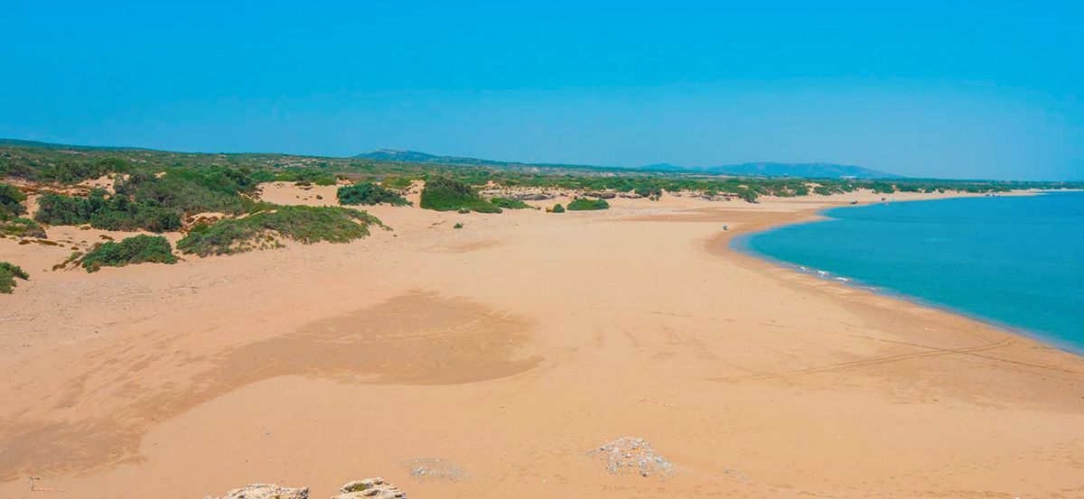 Пляж Маврос Кавос