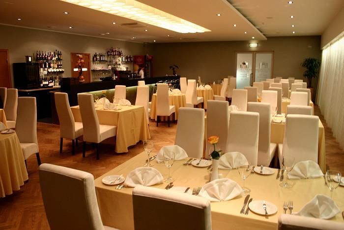 Ресторан Raadimõisa