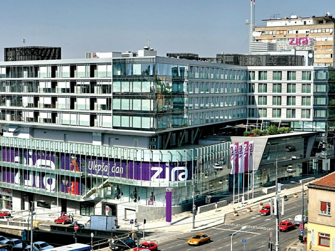 Торговый центр Зира