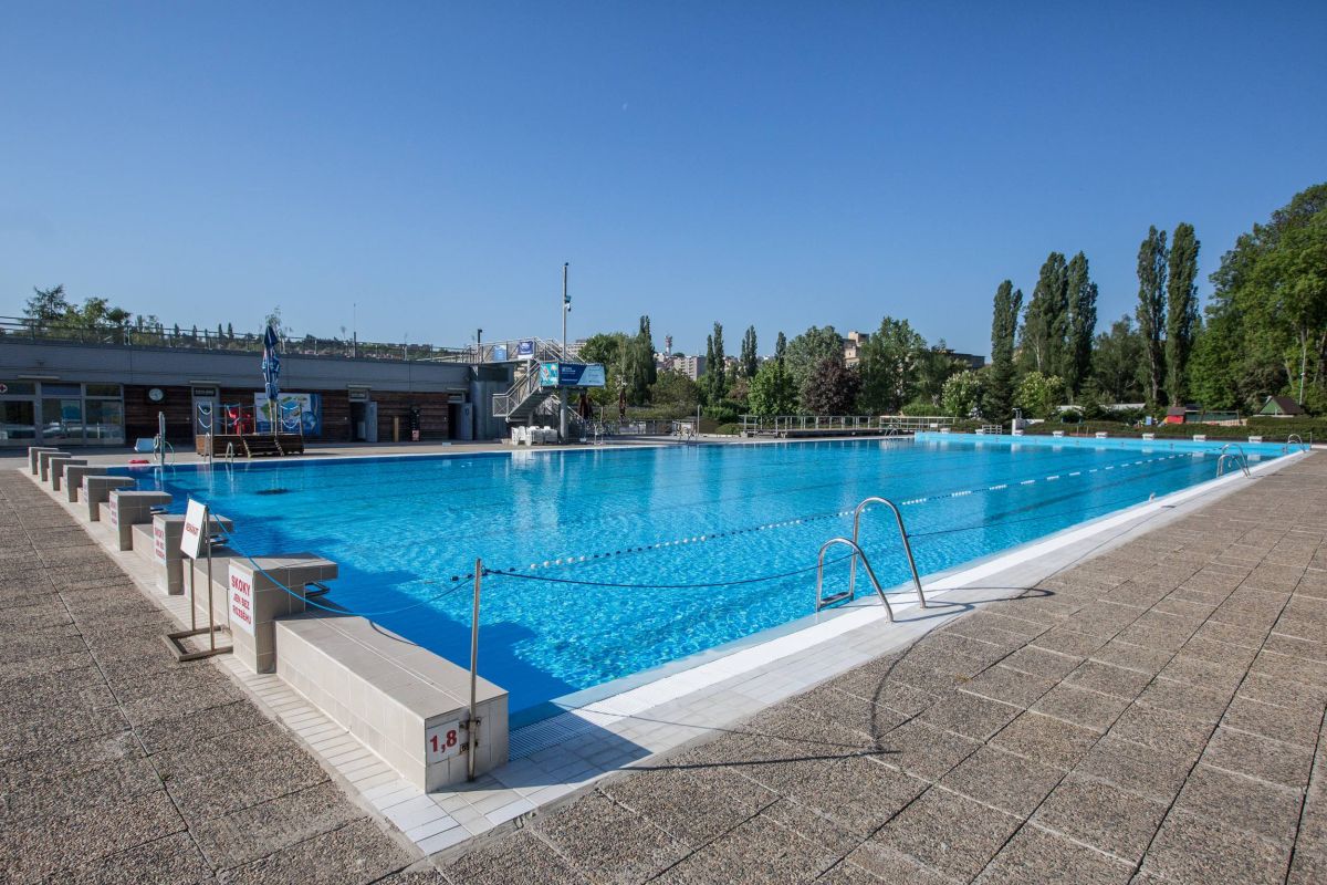 Petynka - плавательный бассейн