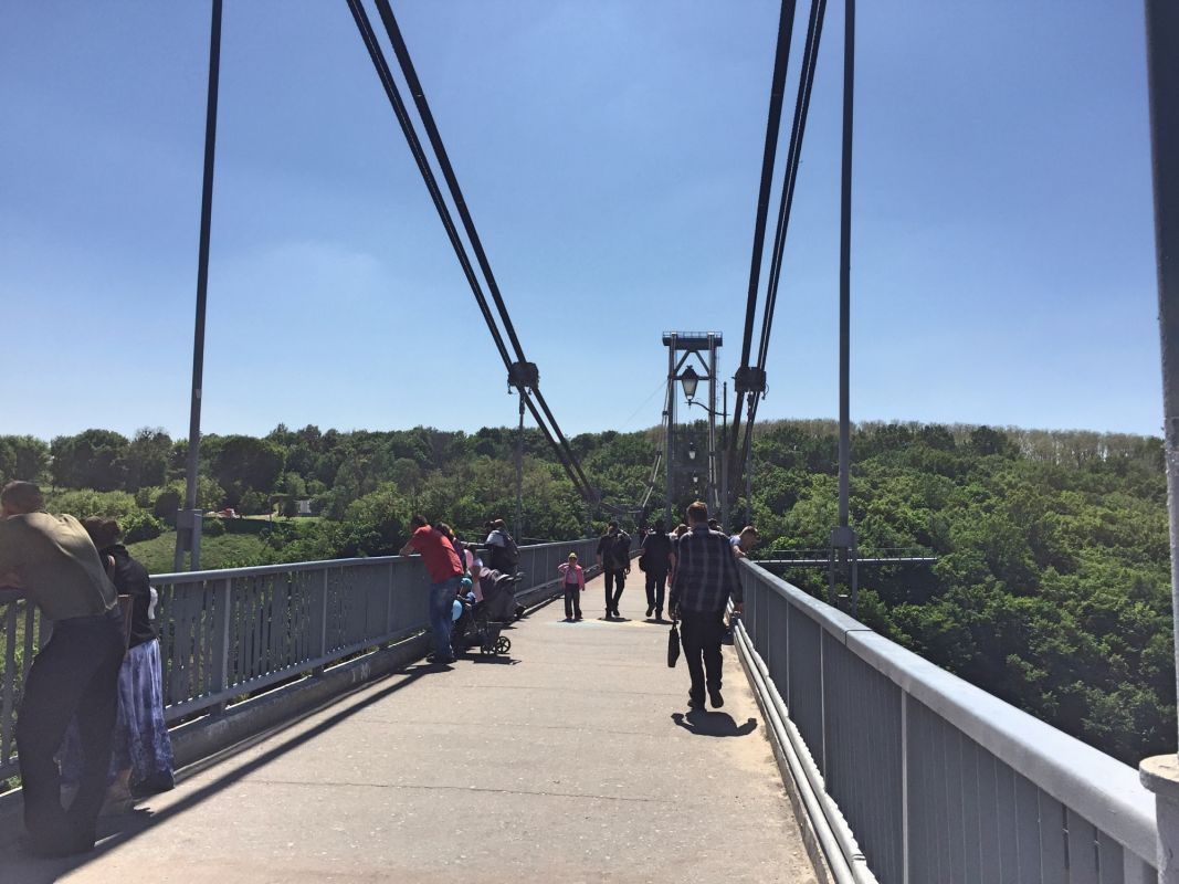 Пешеходный подвесной мост через Тетерев