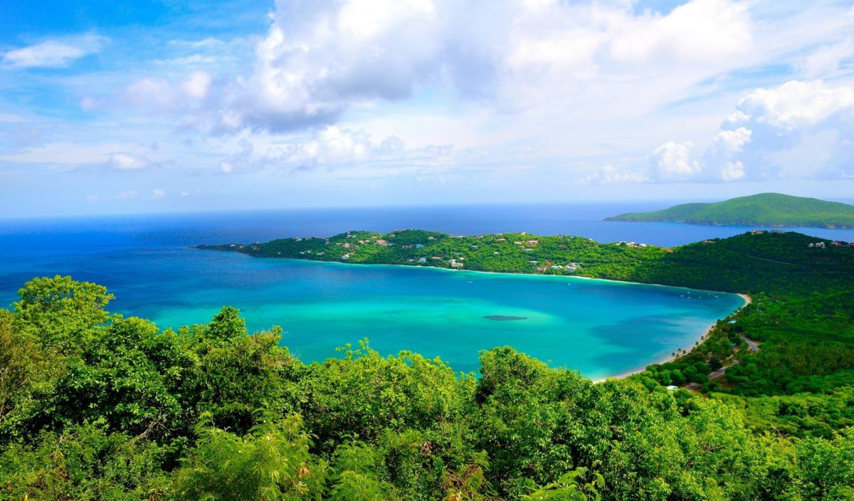 Пляж Мэгенс Бэй