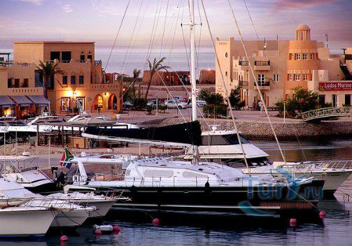 Яхтенная стоянка Абу Тиг Марина