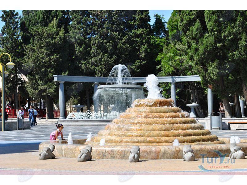 Площадь Фонтанов