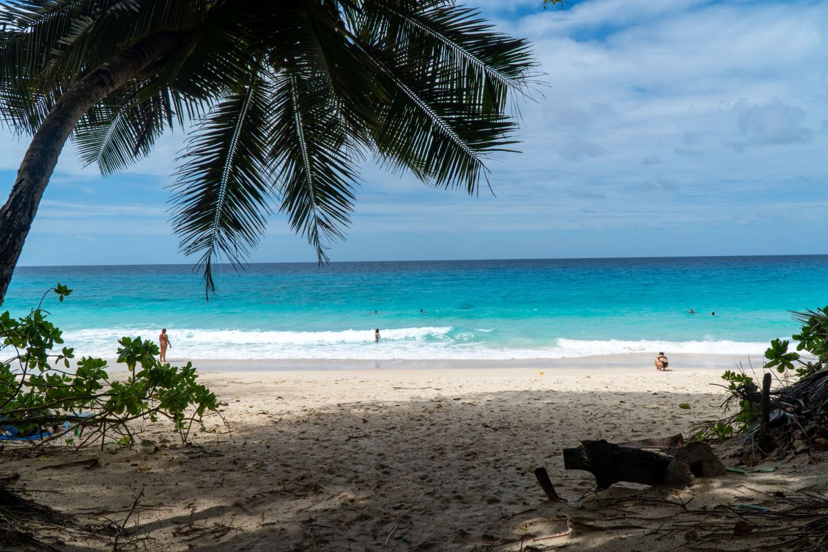 Пляж Анс Интенданс