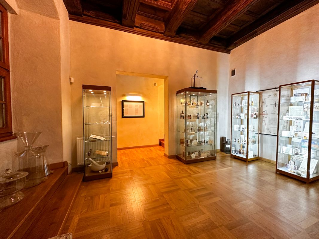 Аптекарский музей во Вроцлаве