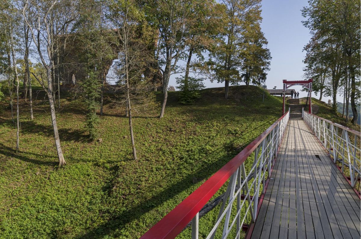 Viljandi rippsild (Висячий мост города Вильянди)