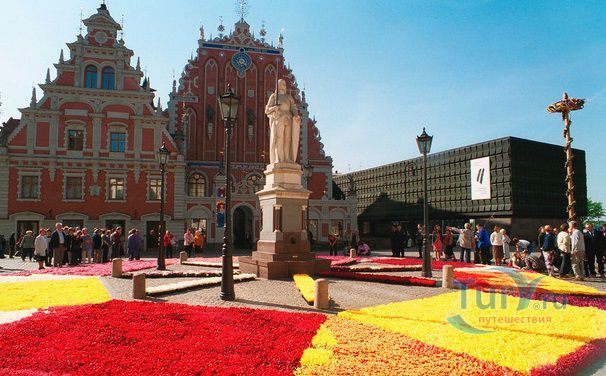 Ратушная площадь в Риге