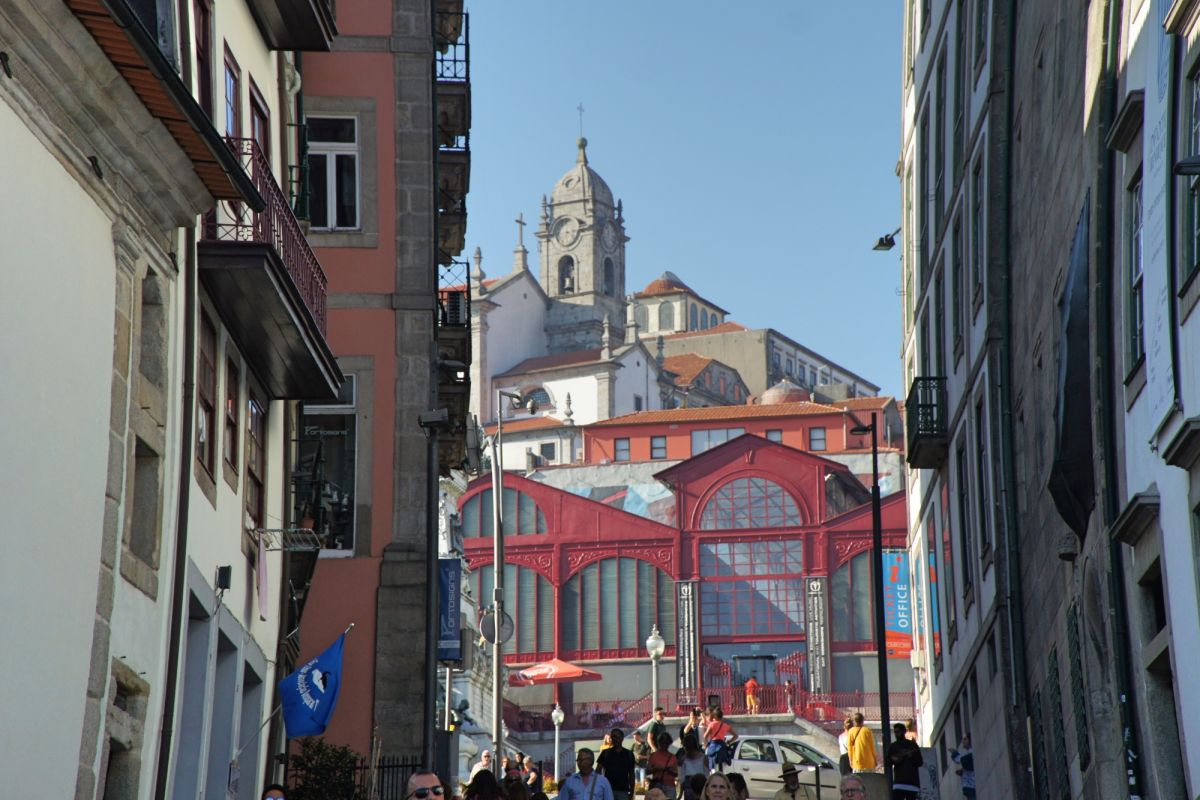 Рынок Феррейра Боржеш