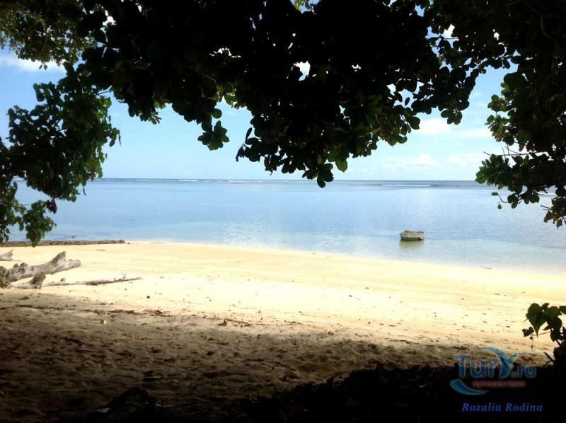 Пляж Анс-о-Пен и бухта Тартл