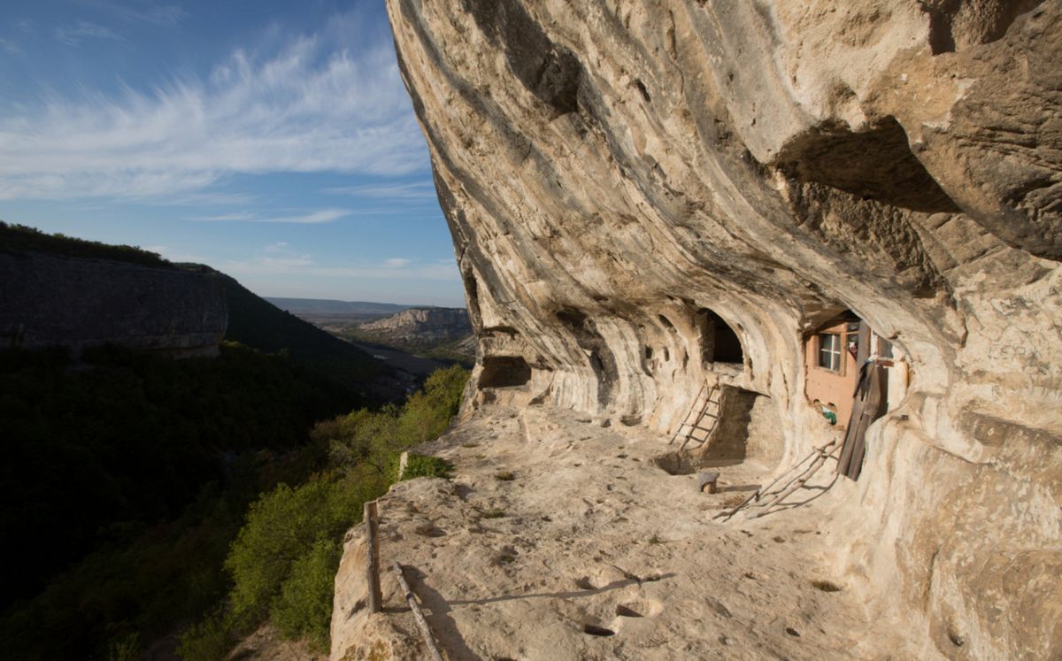Пещерный Монастырь Святого Феодора Стратилата (Челтер-Коба)