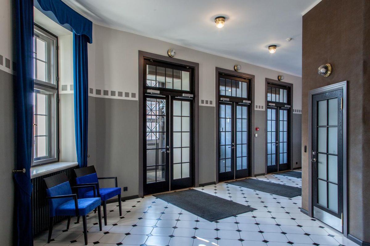 Малый дом театра 