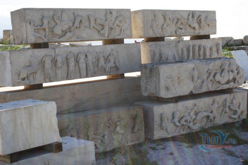 Храм Ники Аптерос