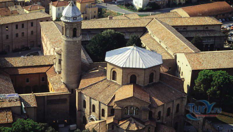 Базилика Сан-Витале