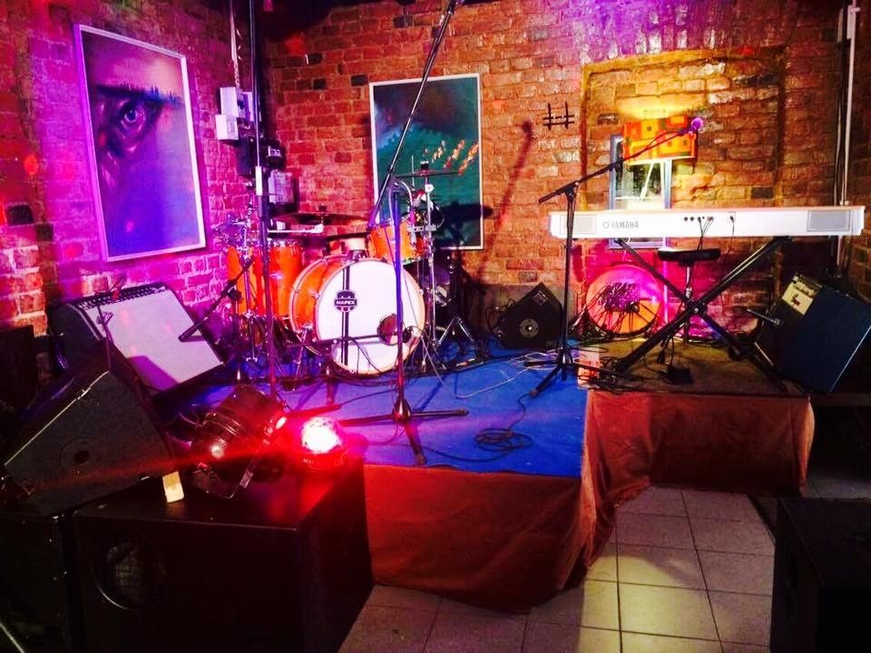 Культурный бар Naiiv